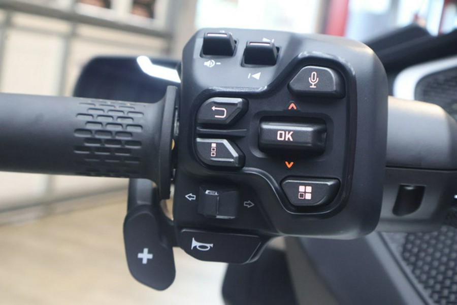 2026 Can-Am Spyder RT Limited Platine