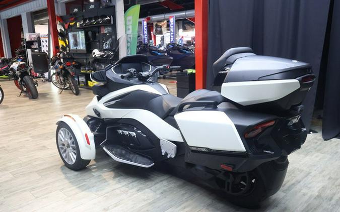 2026 Can-Am Spyder RT Limited Platine
