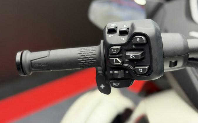 2026 Can-Am Spyder RT Limited Platine