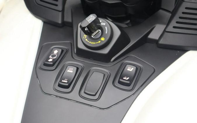 2026 Can-Am Spyder RT Limited Platine