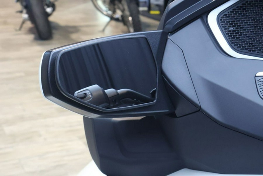 2026 Can-Am Spyder RT Limited Platine