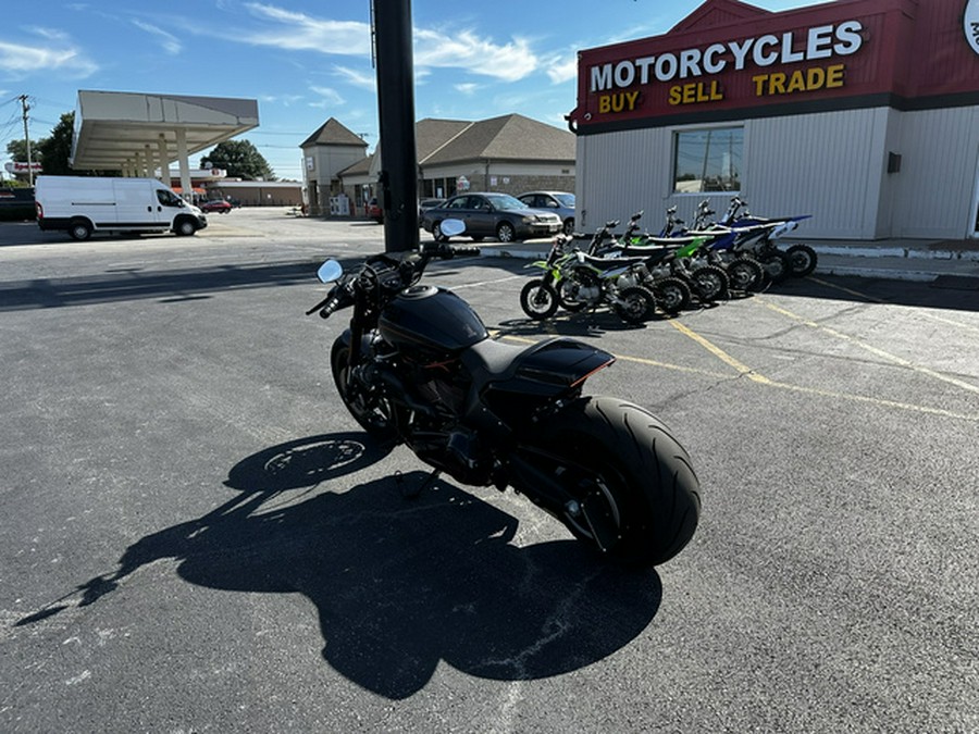 2019 Harley-Davidson Softail FXDR 114