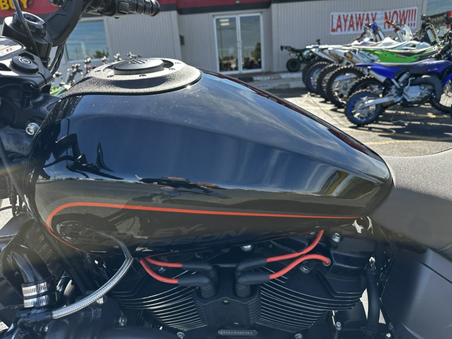 2019 Harley-Davidson Softail FXDR 114
