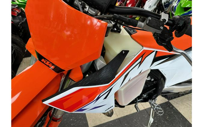 2023 KTM 300 XC