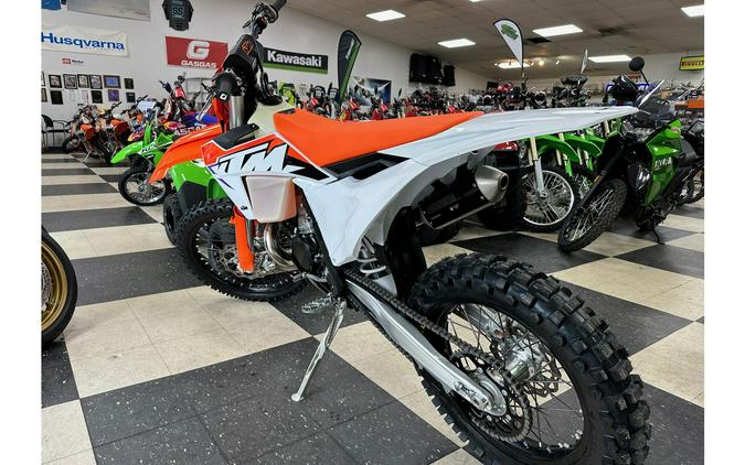 2023 KTM 300 XC