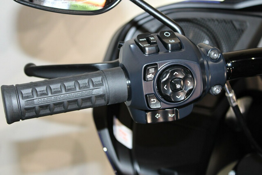 New 2026 Harley-Davidson Road Glide Grand American Touring FLTRX Motorcycle For Sale In Miami, Florida