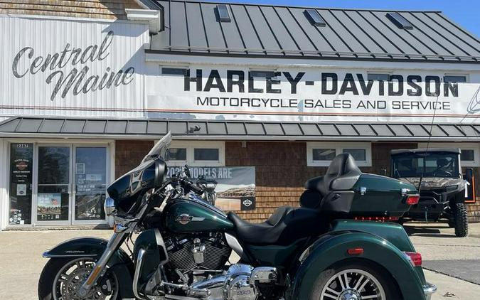 2024 Harley-Davidson® FLHTCUTG - Tri Glide® Ultra