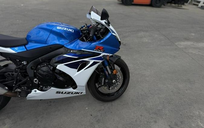2025 Suzuki GSX-R1000RZ