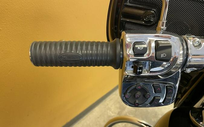 2017 Indian Chieftain Thunder Black Pearl