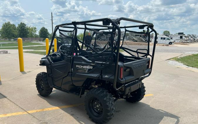 2024 Honda Pioneer 1000-5