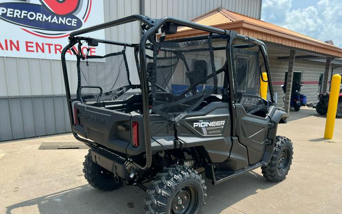 2024 Honda Pioneer 1000-5