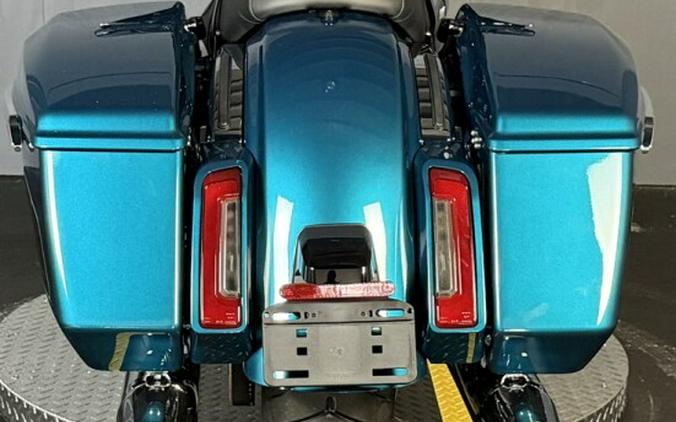2026 Harley-Davidson® Street Glide® FLHX TEAL THUNDR/BLK W/ PINSTRIP