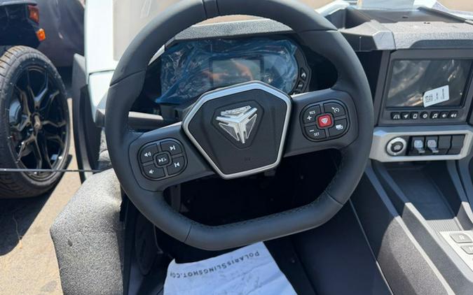 2026 Slingshot SLINGSHOT SL Autodrive WHITE LIGHTNING