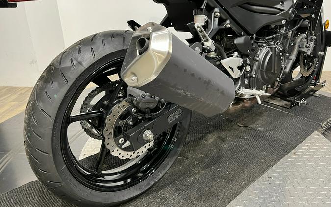 2023 Kawasaki Z400 ABS