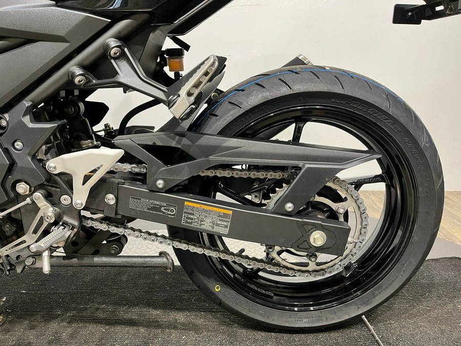 2023 Kawasaki Z400 ABS
