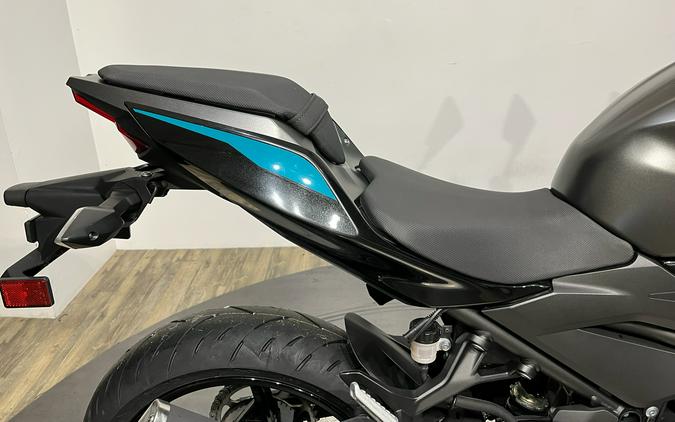 2023 Kawasaki Z400 ABS