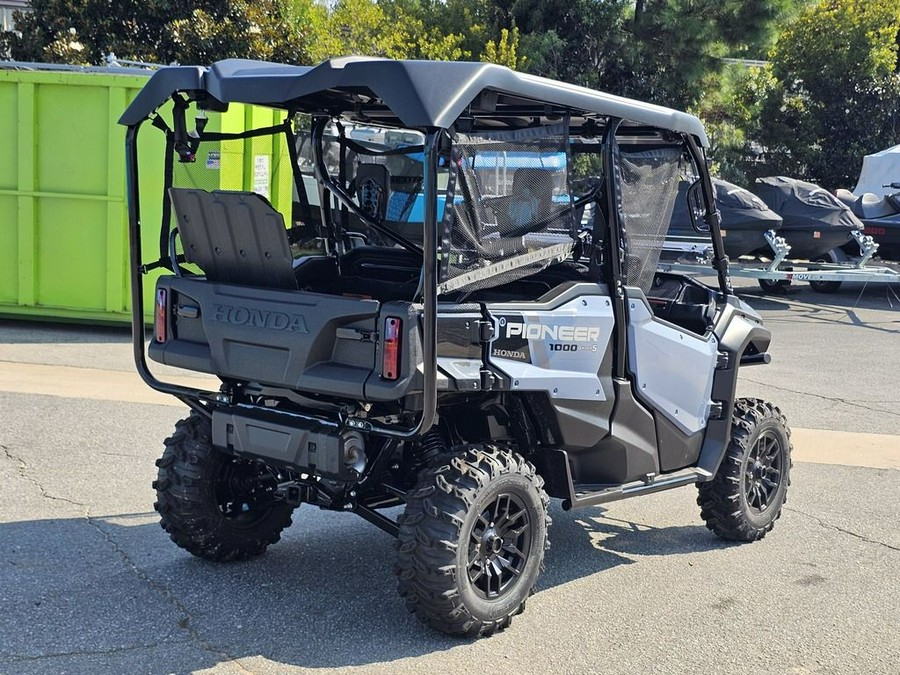 2024 Honda Pioneer 1000-5 Deluxe