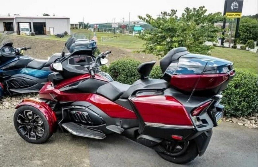 2021 Can-Am® Spyder® RT Limited Chrome