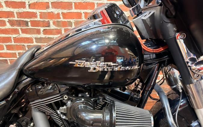 FLHX 2010 Street Glide