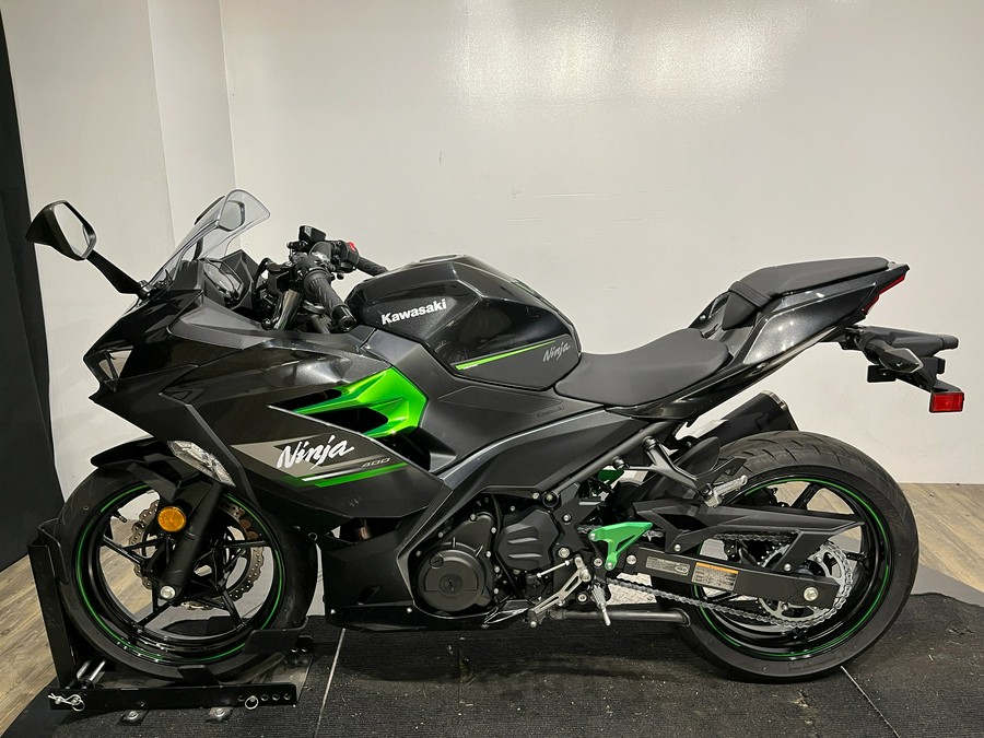 2023 Kawasaki Ninja 400
