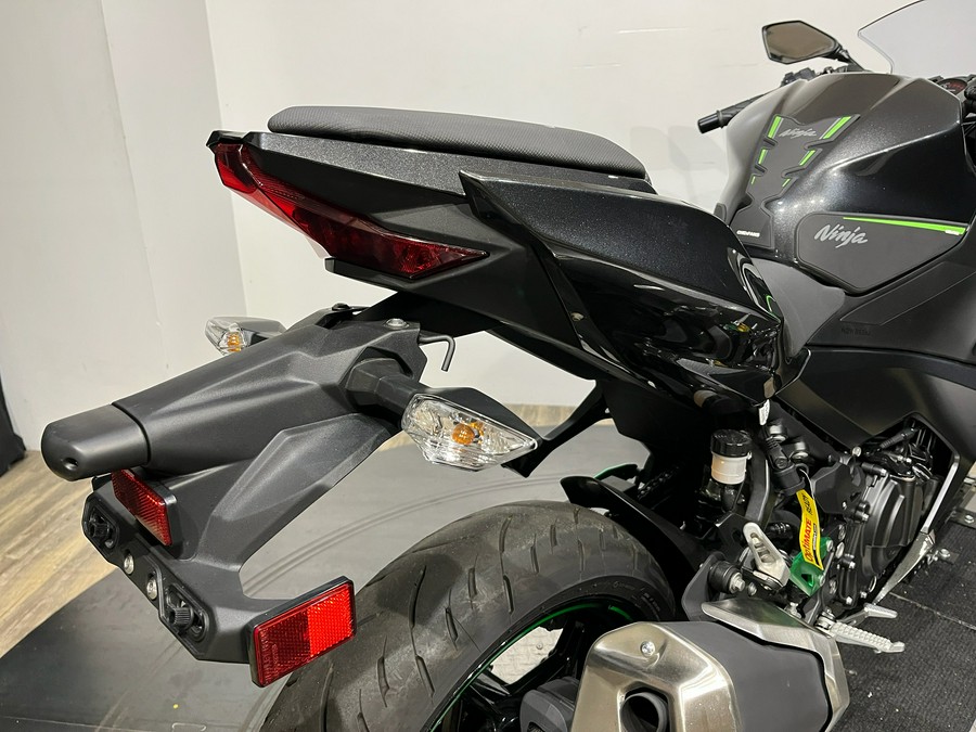 2023 Kawasaki Ninja 400