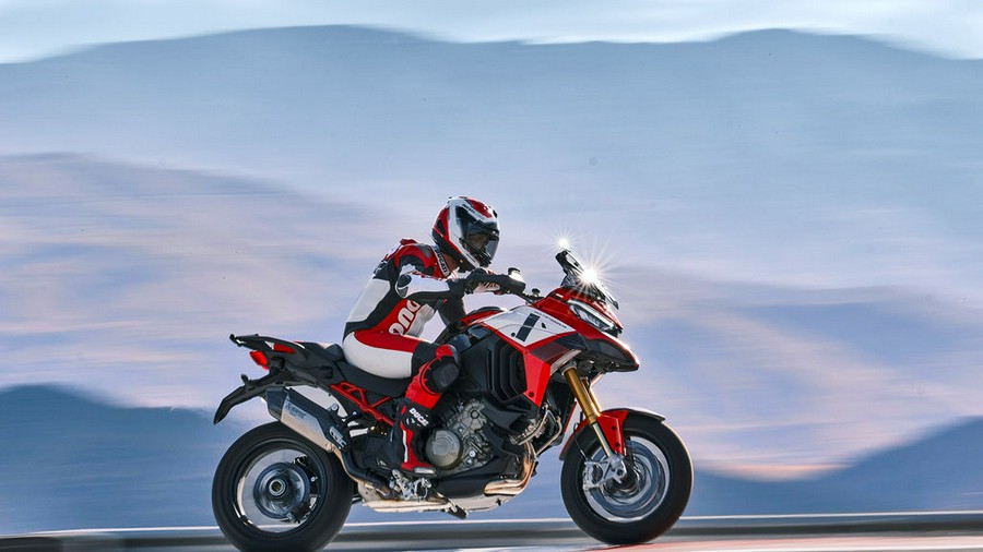 2024 Ducati Multistrada V4 Pikes Peak