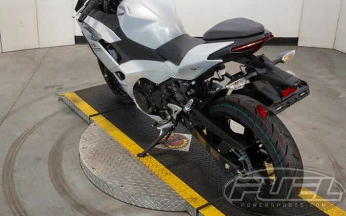 2025 Kawasaki Ninja 500