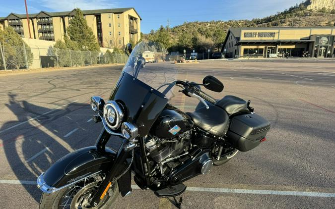 2025 Harley-Davidson® Heritage Classic