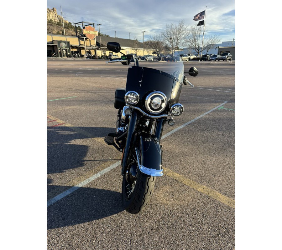 2025 Harley-Davidson® Heritage Classic