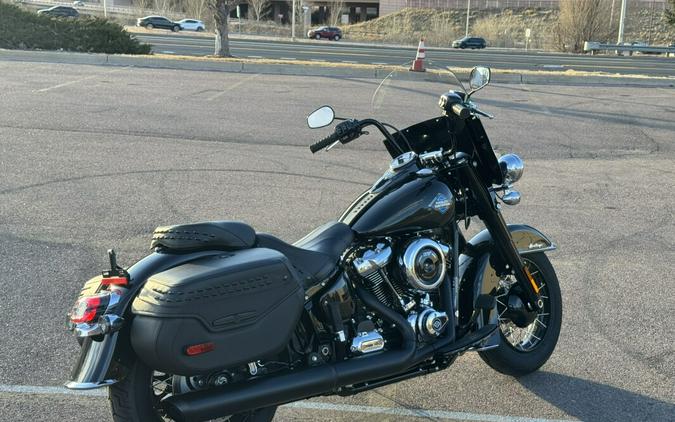 2025 Harley-Davidson® Heritage Classic