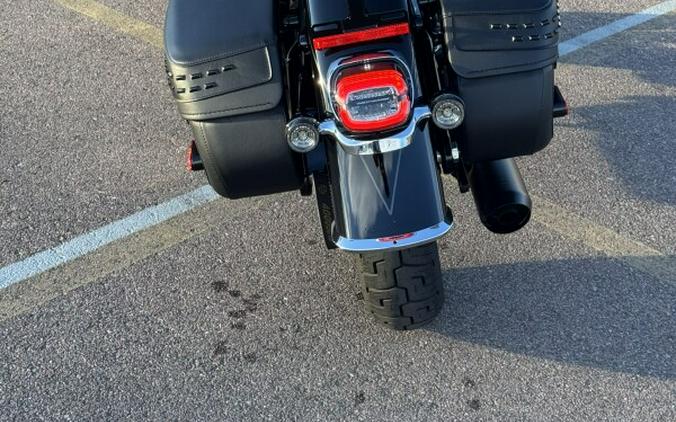 2025 Harley-Davidson® Heritage Classic