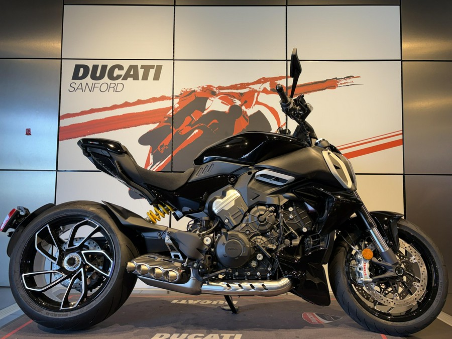 2026 Ducati XDiavel V4