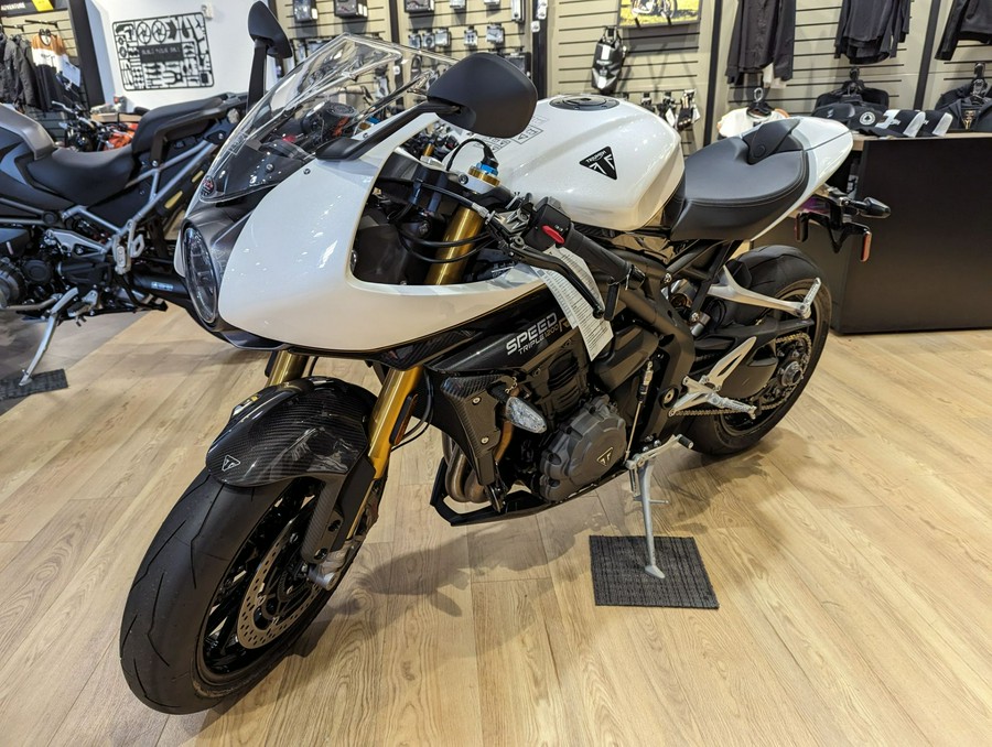 2023 Triumph Speed Triple 1200 RR