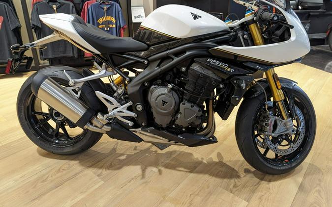 2022 Triumph Speed Triple 1200 RR Review [13 Fast Facts]