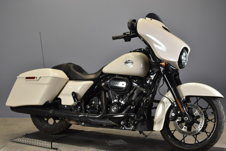 2022 Harley-Davidson Street Glide Special