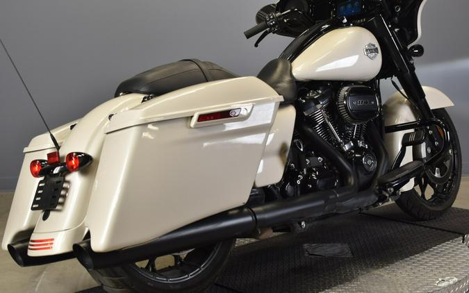 2022 Harley-Davidson Street Glide Special