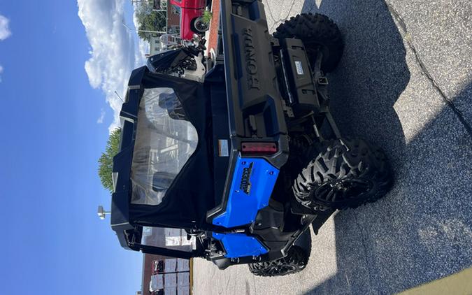 2021 Honda Pioneer 1000 Deluxe