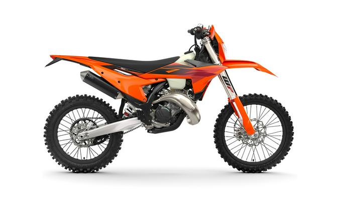 2027 KTM 150 XC-W - 180027