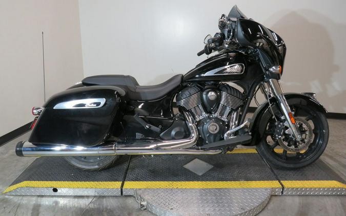 2023 Indian Motorcycle® Chieftain® Black Metallic