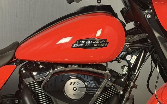 2026 Harley-Davidson® Street Glide® FLHX BLOOD ORANGE