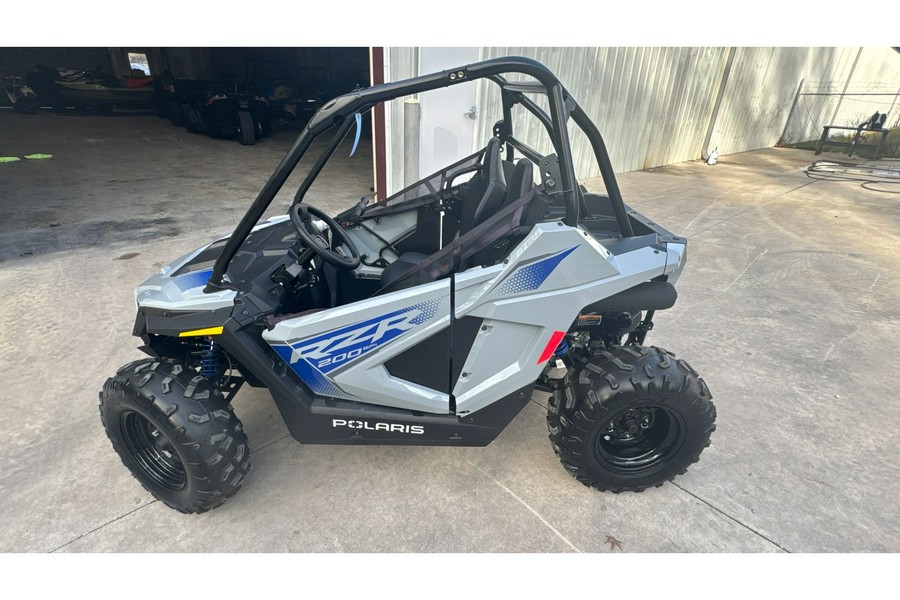 2026 Polaris RZR 200 EFI