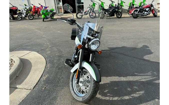 2015 Kawasaki Vulcan® 900 Classic