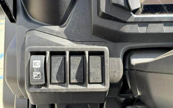 2025 Can-Am Defender MAX DPS HD7 Compass Green