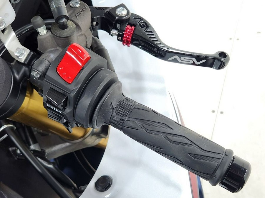 2025 Suzuki GSX-S1000GT+