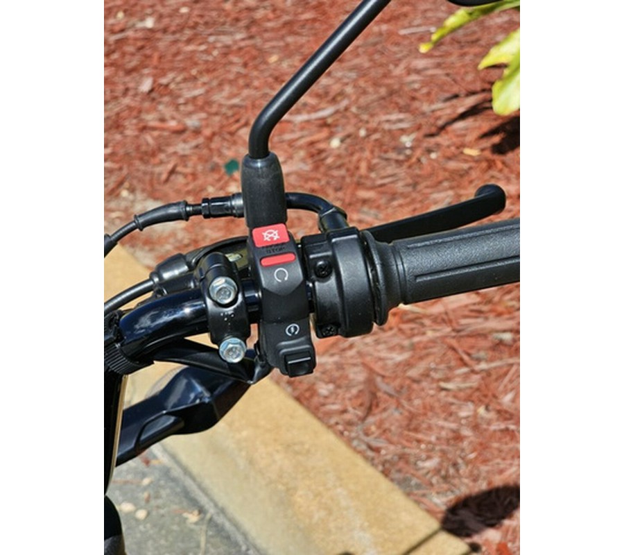 2025 Honda Navi Arctic Silver Metallic