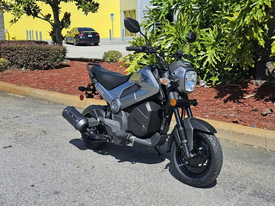 2025 Honda Navi Arctic Silver Metallic