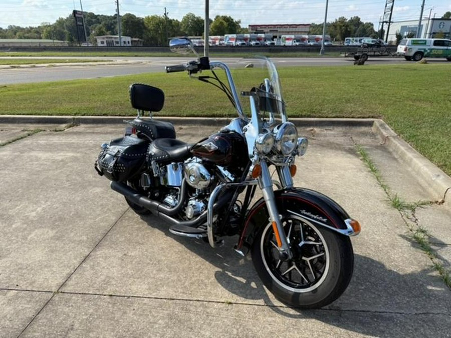 2011 Harley-Davidson® FLSTC - Heritage Softail® Classic