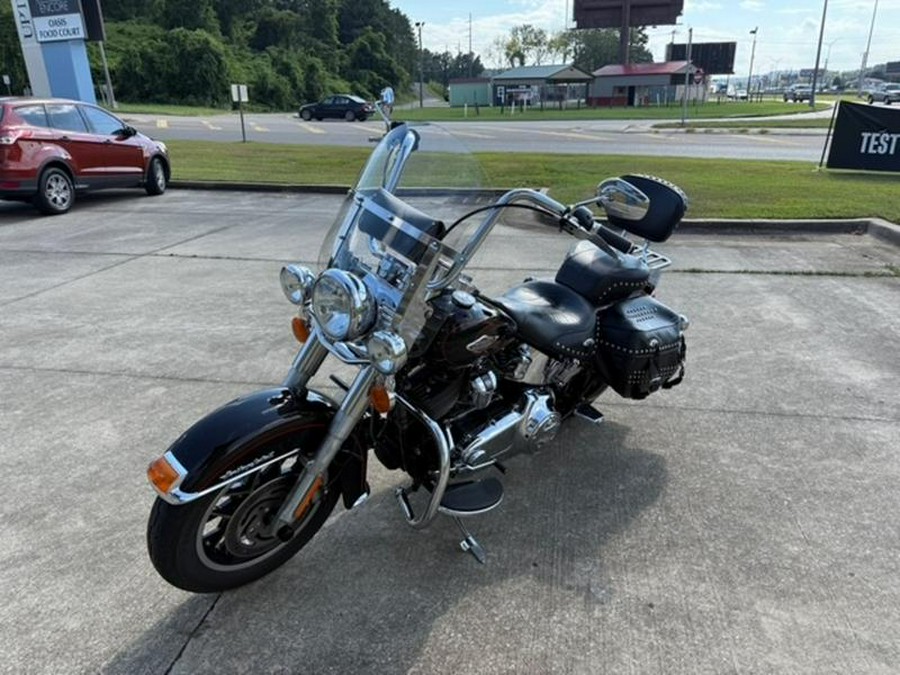 2011 Harley-Davidson® FLSTC - Heritage Softail® Classic