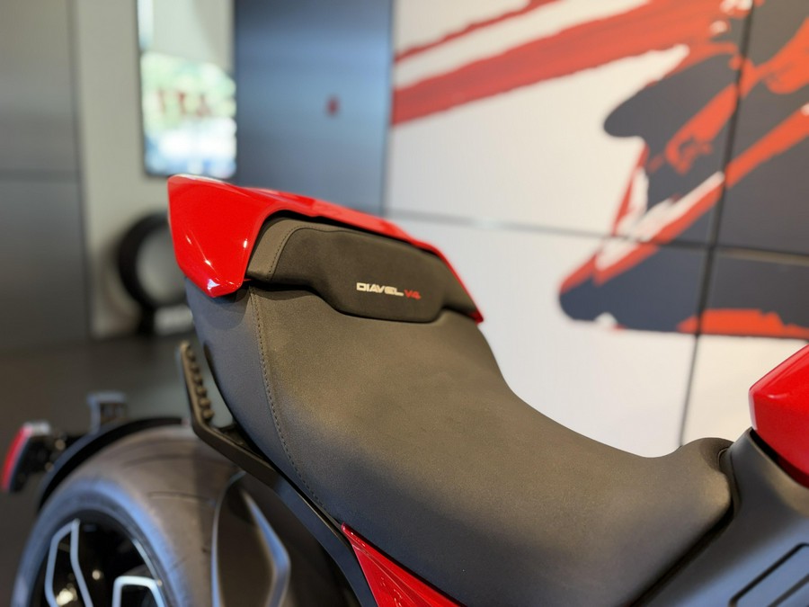 2026 Ducati XDiavel V4