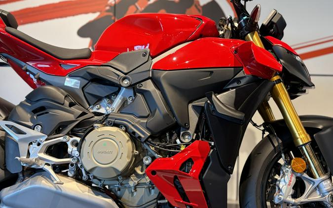 2026 Ducati STREETFIGHTER V4S